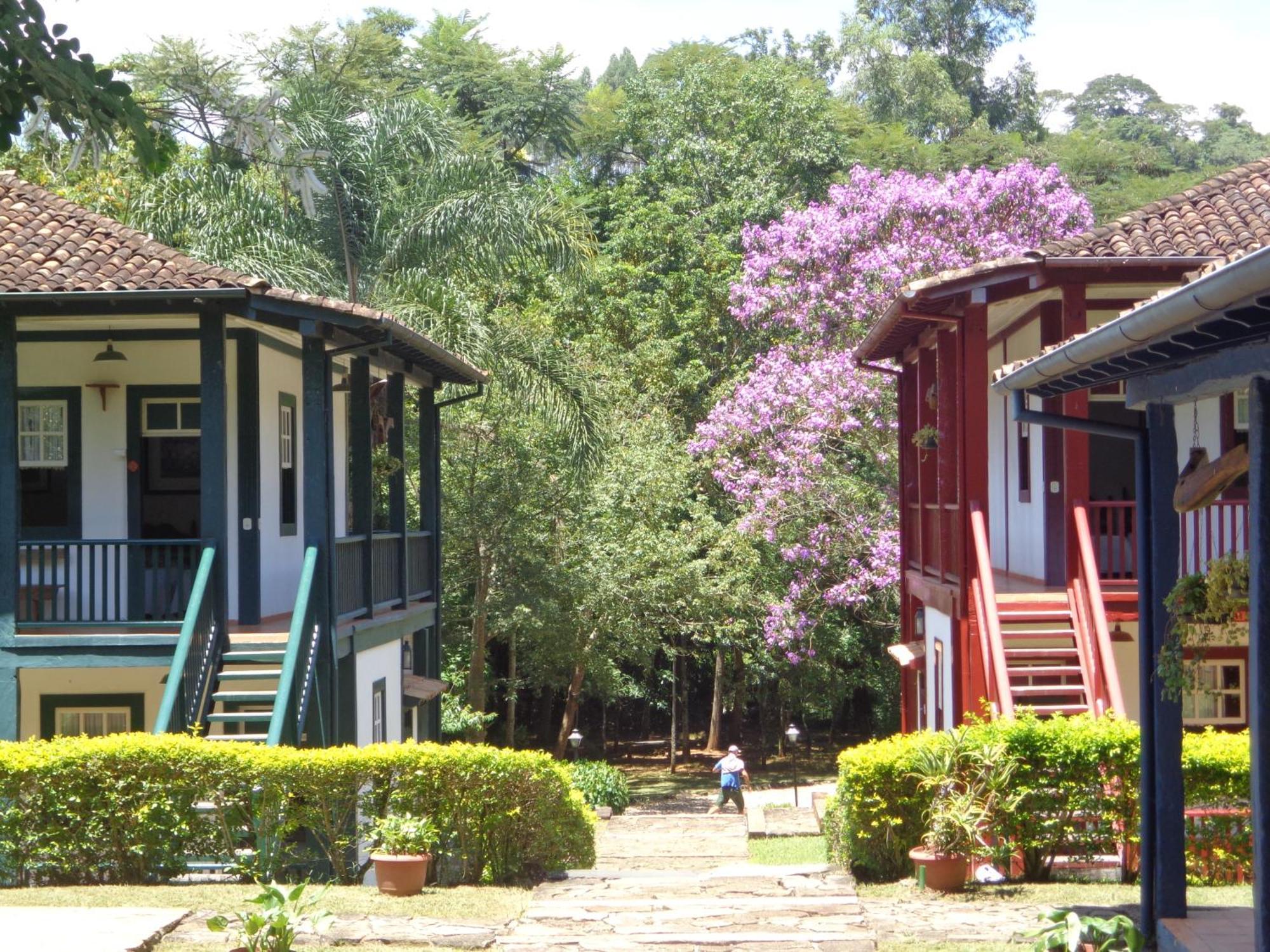 Hotel Solar Dos Montes Santana dos Montes Exterior foto